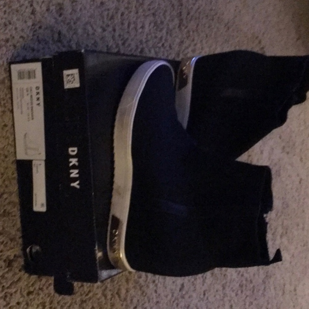 DKNY Cali-Wedge Sneaker